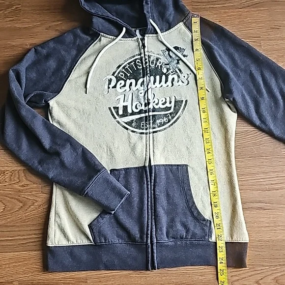 NHL Pittsburgh Penguins Hockey Full Zip Hooded Sweatshirt Jacket Women's Medium - Picture 9 of 14